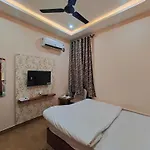 Hotel Mangal Murti