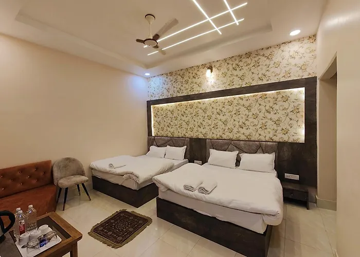 Hotel Mangal Murti